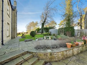 Photo 21- click for photo gallery